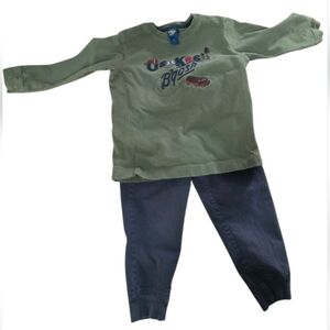 🚒 Boys OshKosh B'gosh Olive Top and Navy Pants Outfit Sz 4t